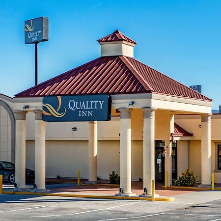 Quality Inn Newport Exterior foto