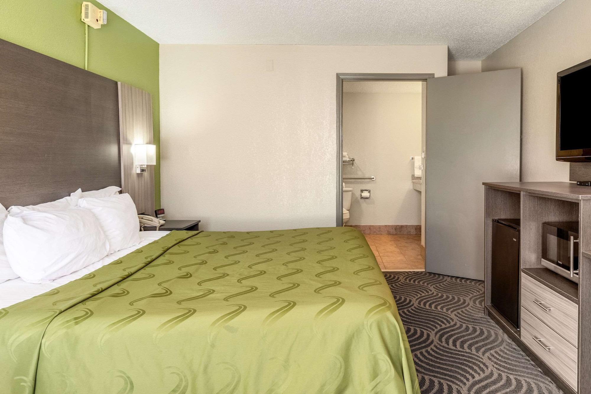 Quality Inn Newport Exterior foto
