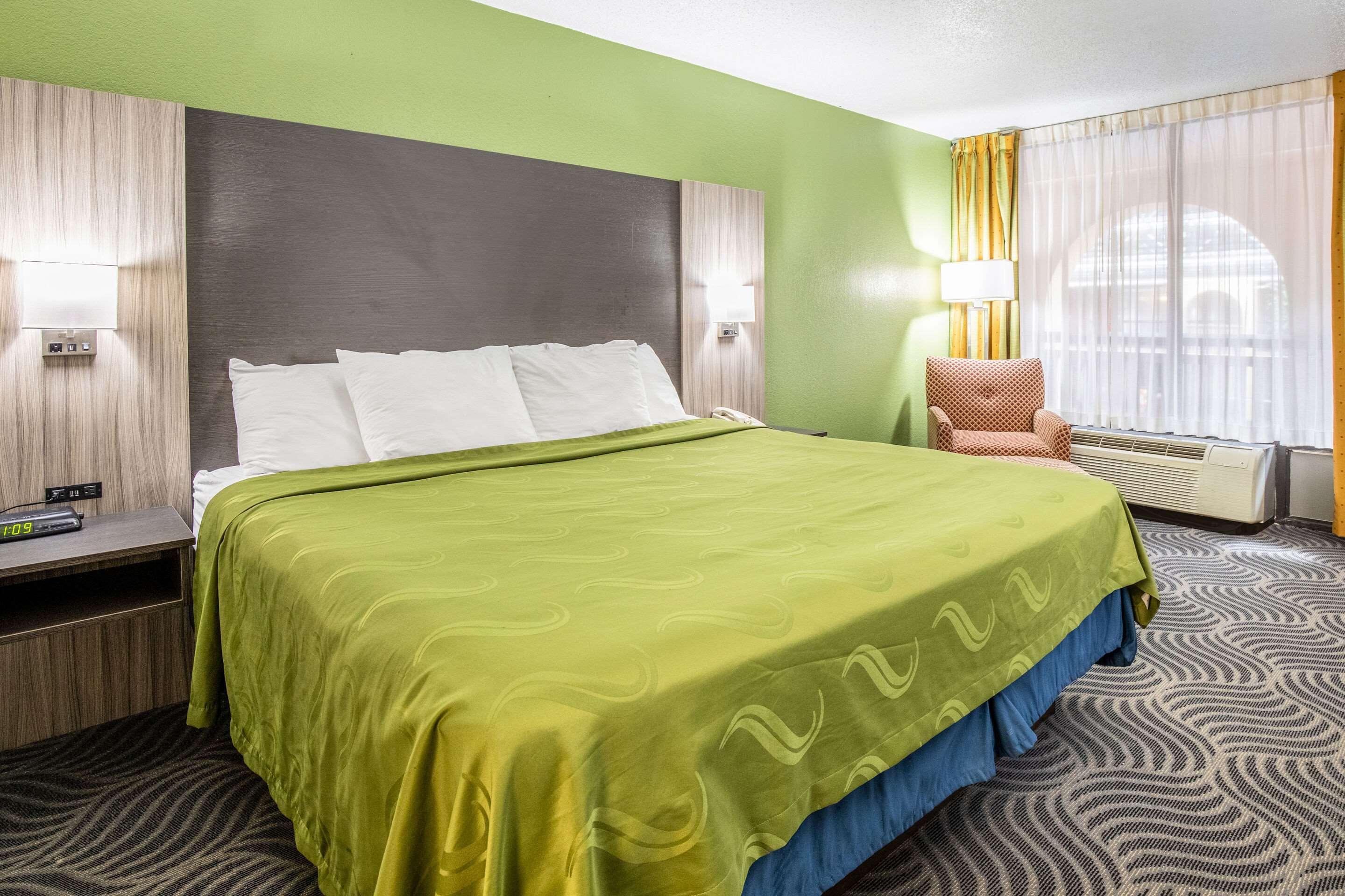 Quality Inn Newport Exterior foto